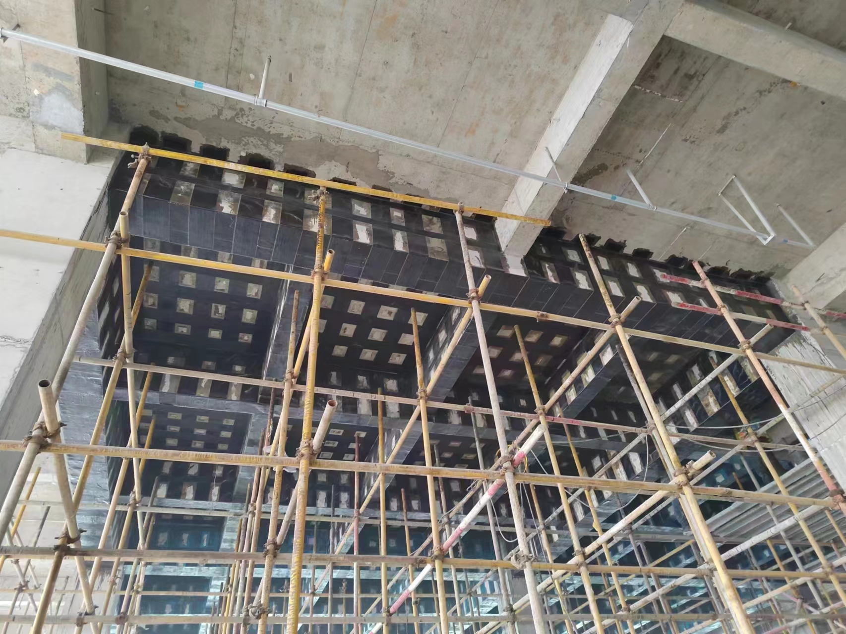 湘桥加固公司承接植筋 粘钢 碳纤维等加固工程 资质齐全